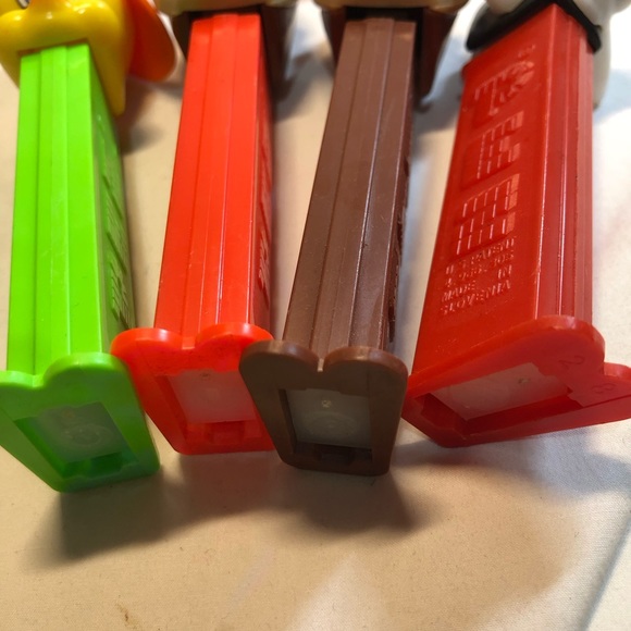 Looney Tunes Pez Dispensers Tweety Sylvester Taz red brown made in Slovenia 90s - Picture 9 of 10